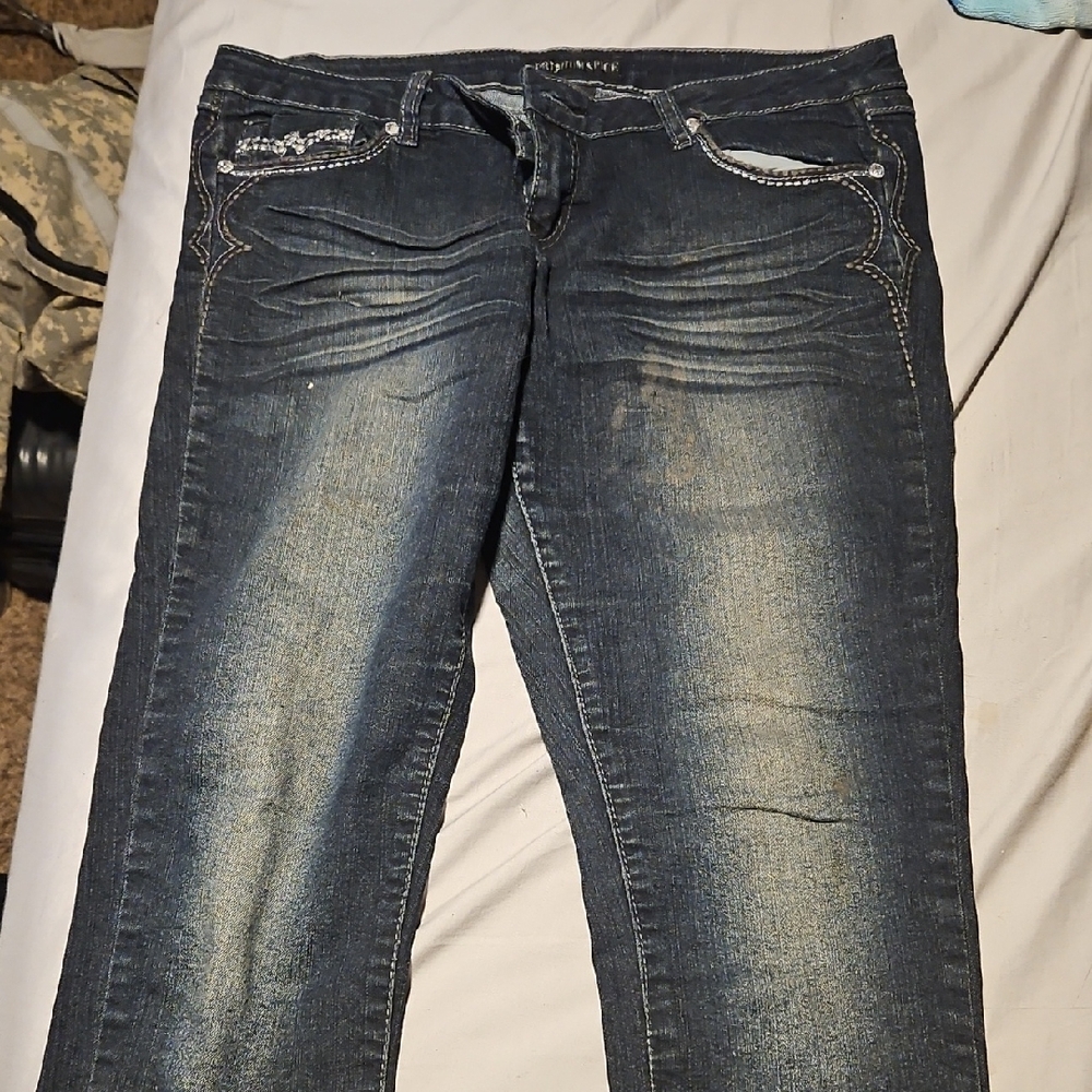 Chic Boot Cut Jeans in Dark Blue